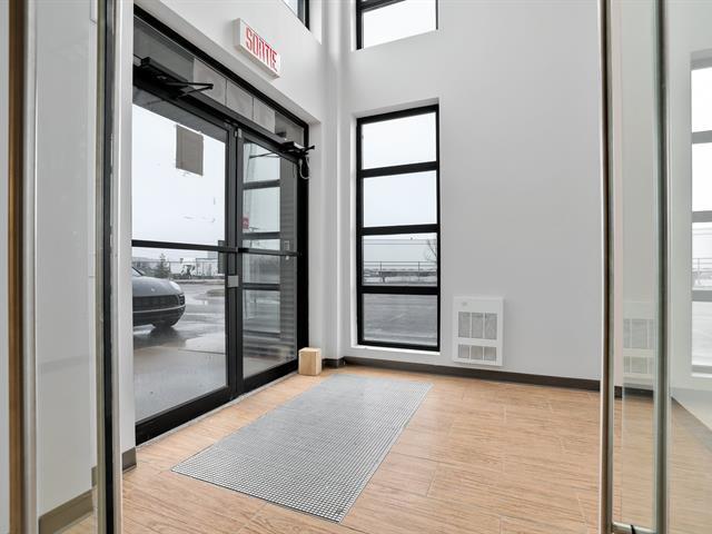 More Photos Of 170 Rue Deveault, Gatineau Flex For Lease