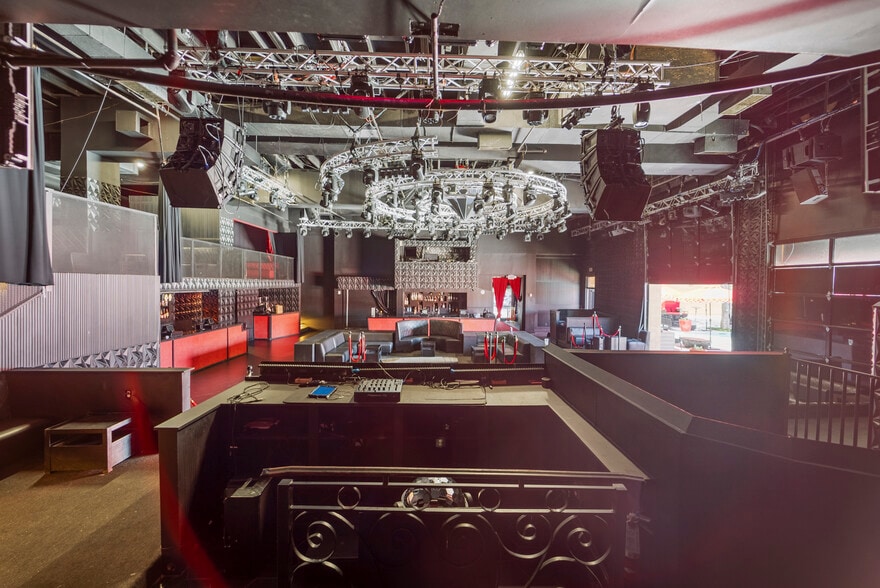 More Photos Of 18326 Tuscany Stone, San Antonio Restaurant For Sale