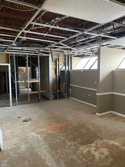 More Photos Of 2981 Church St, East Point Medical For Sale