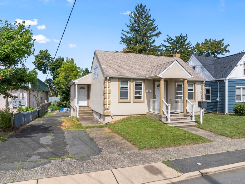 Primary Photo Of 30 Wallace St, East Brunswick Office For Sale