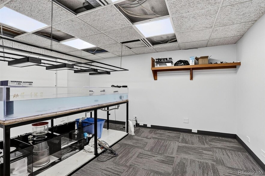 More Photos Of 2700 S Shoshone St, Englewood Light Distribution For Sale