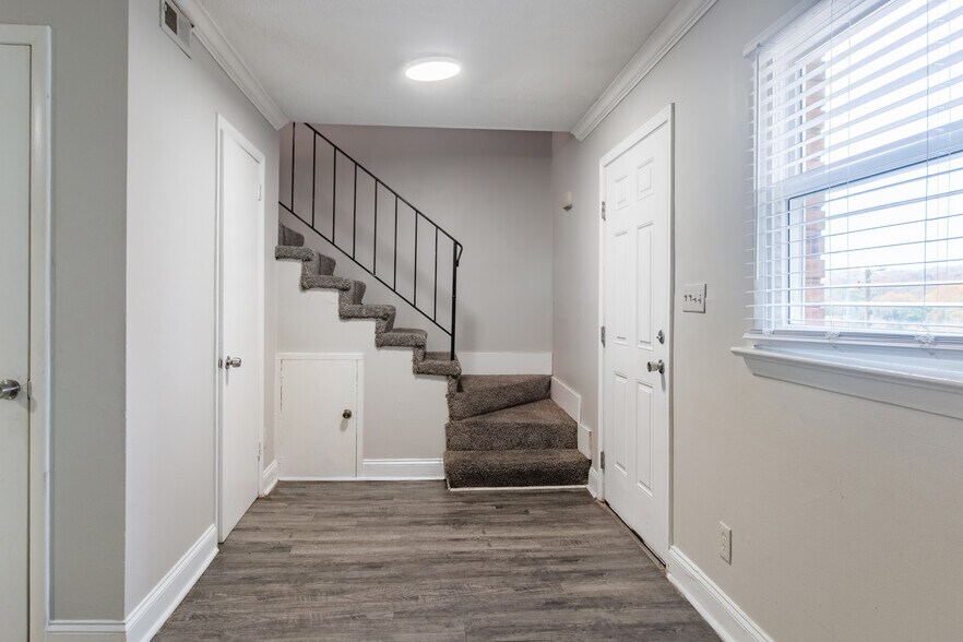 More Photos Of 3700 Cherryton Dr, Chattanooga Apartments For Sale