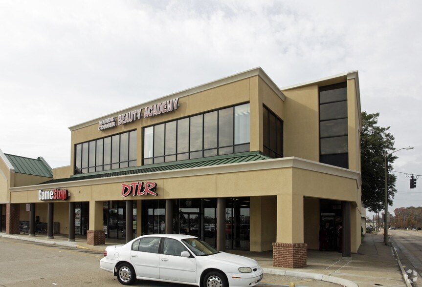 More Photos Of 7525 Tidewater Dr, Norfolk Freestanding For Lease