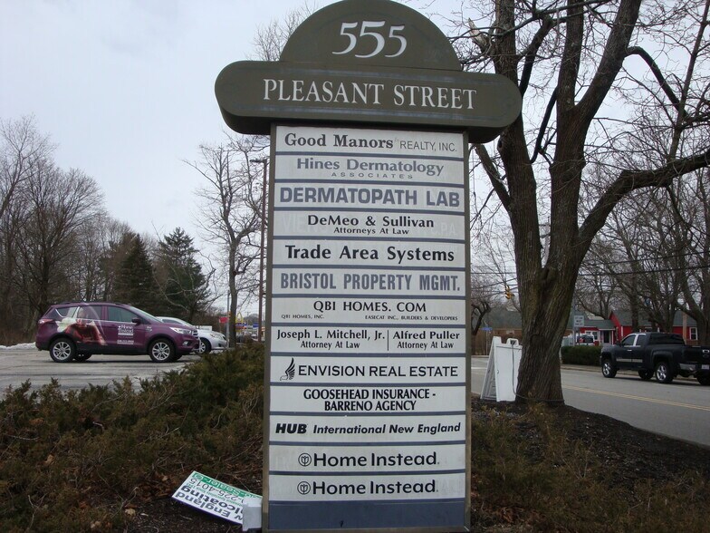 More Photos Of 555 Pleasant St, Attleboro Coworking Space