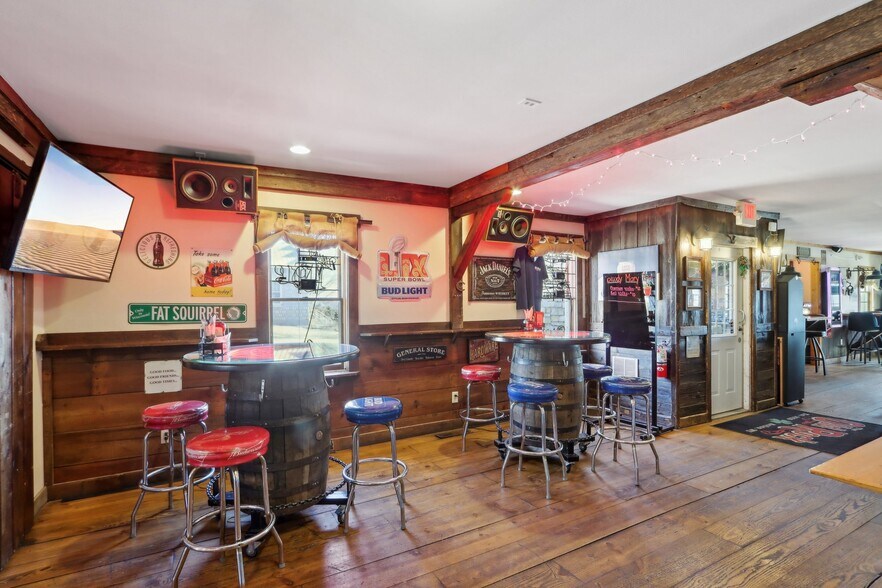 More Photos Of W11070 Hwy 16 & 60, Columbus Restaurant For Sale