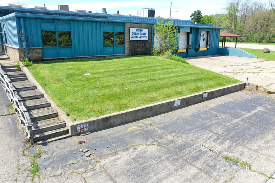 More Photos Of 9886 N Tudor Rd, Berrien Springs Warehouse For Sale
