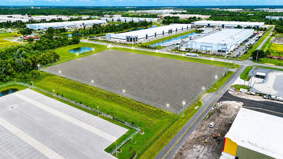 More Photos Of 3825 Hamilton Rd, Lakeland Land For Lease