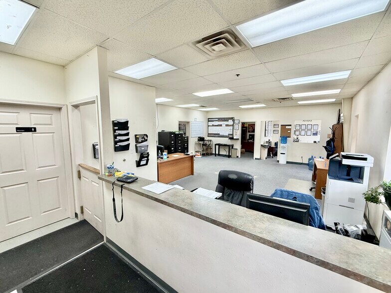 More Photos Of 12045 6300 Rd, Montrose Flex For Sale