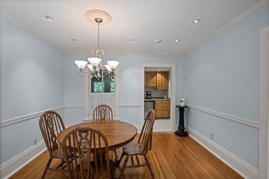 More Photos Of 567 E Water St, Belhaven Hospitality For Sale