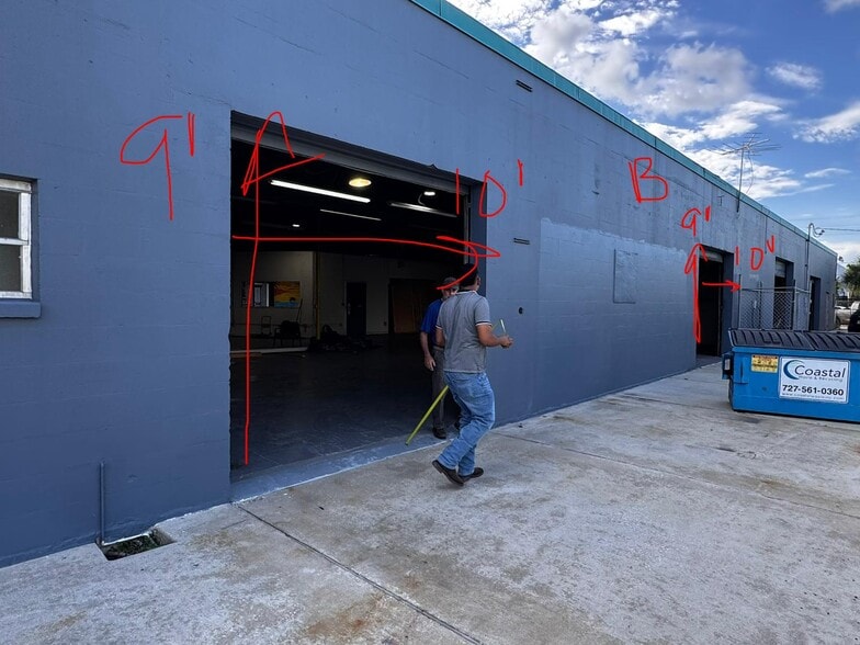 More Photos Of 10300 Us Highway 19 N, Pinellas Park Manufacturing For Lease