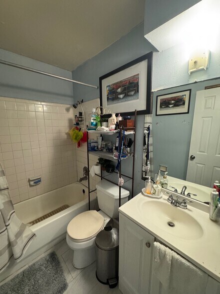 More Photos Of 821 S H St, Lake Worth Apartments For Sale