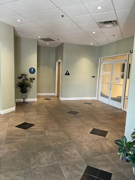 More Photos Of 540 W Plumb Ln, Reno Medical For Lease