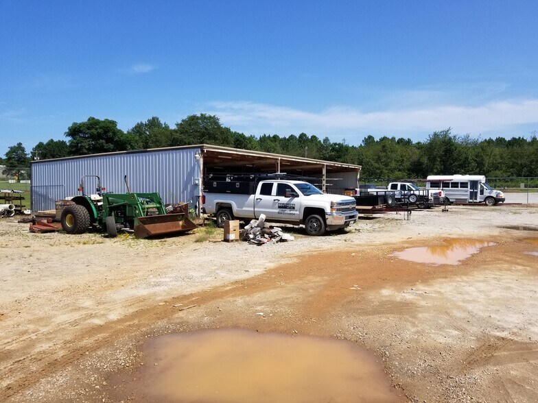 More Photos Of 673 Sandy Springs Rd, Piedmont Warehouse For Sale