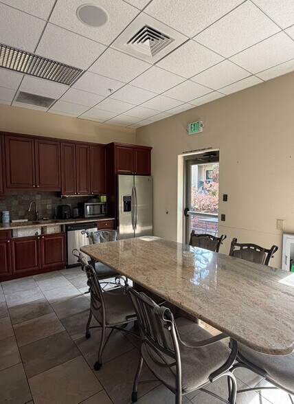 More Photos Of 8040 Southpark Ln, Littleton Office For Lease