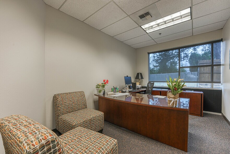 More Photos Of 4201 NE 66th Ave, Vancouver Office For Lease