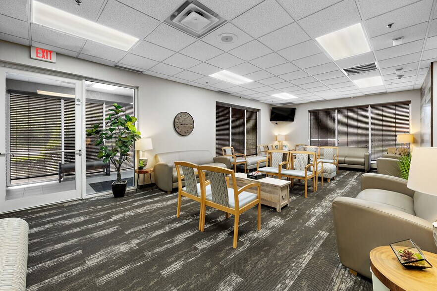 More Photos Of 3610 N University Dr, Nacogdoches Healthcare For Sale