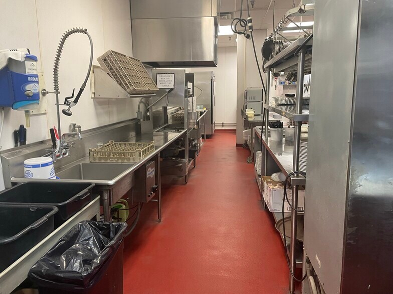 More Photos Of 123 A St, Mc Gregor Restaurant For Lease