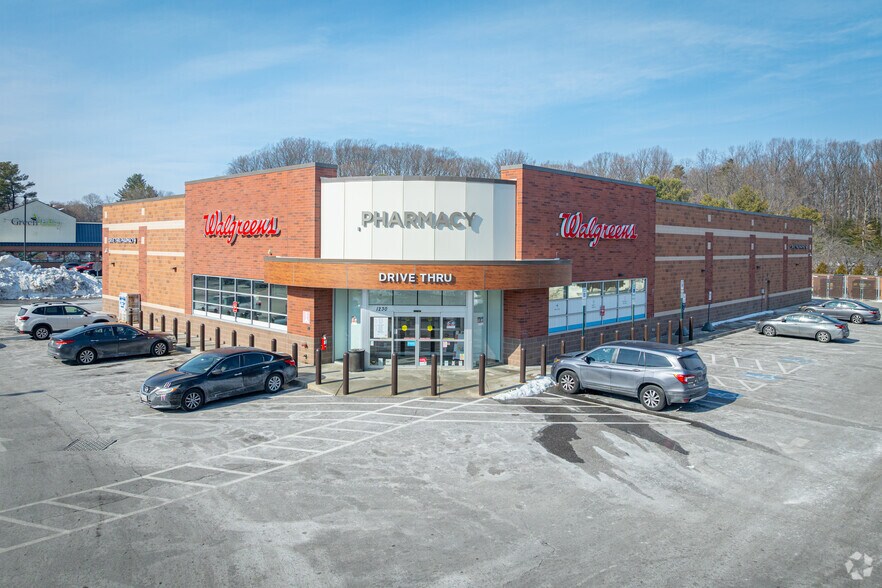 More Photos Of 1238-1298 Bay Dale Dr, Arnold Freestanding For Lease
