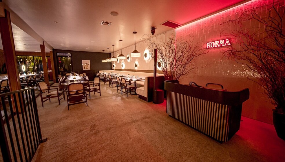 More Photos Of 629 N La Cienega Blvd, West Hollywood Storefront For Lease