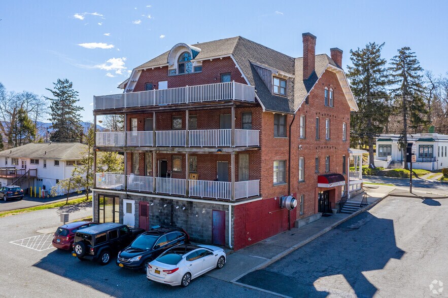 More Photos Of 74 North St, Newburgh Multifamily For Sale