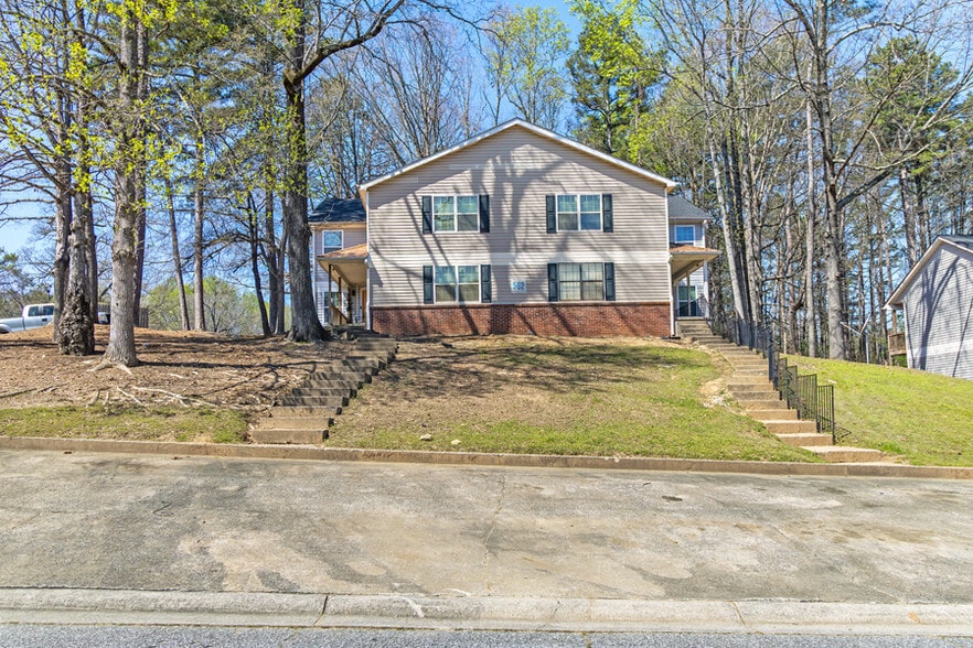 More Photos Of 563 Briar Hill Ct, Riverdale Apartments For Sale