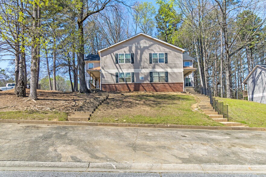 More Photos Of 563 Briar Hill Ct, Riverdale Apartments For Sale
