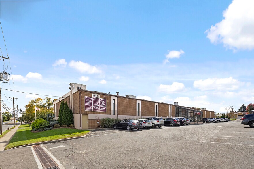 More Photos Of 17-10 River Rd, Fair Lawn Office For Sale