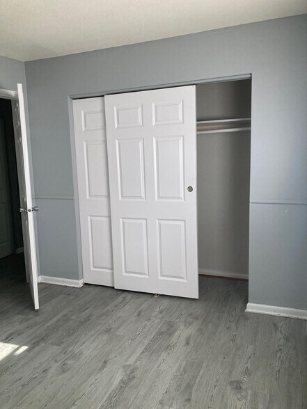 More Photos Of 4546 Tyler St Ne, Minneapolis Apartments For Sale