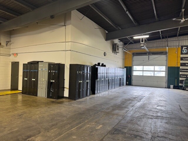 More Photos Of 8120 W Bradley Rd, Milwaukee Warehouse For Sale