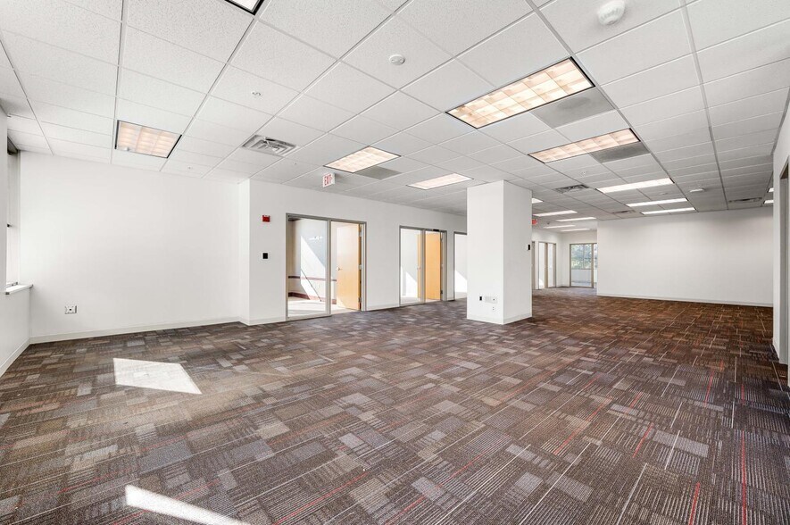 More Photos Of 505 Eagleview Blvd, Exton Unknown For Lease