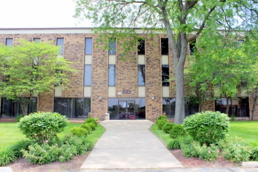 More Photos Of 21141 Governors Hwy, Matteson Medical For Lease