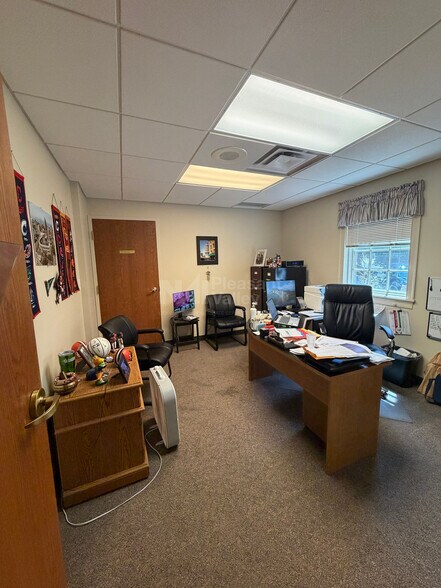 More Photos Of 90 N Summit St, Akron Office For Sale