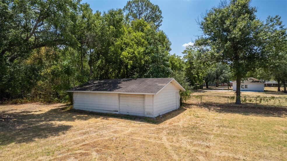 More Photos Of 434 Jefferson St E, Sulphur Springs Religious Facility For Sale