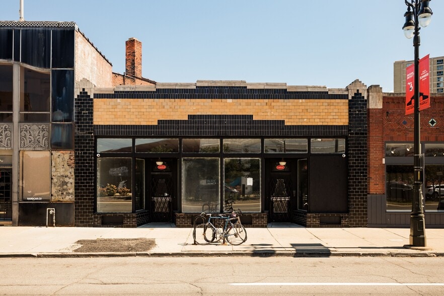 Primary Photo Of 1480 Gratiot Ave, Detroit Storefront For Sale