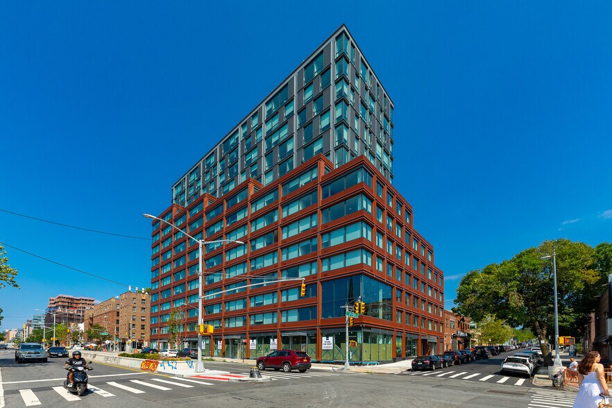 More Photos Of 737 4th Ave, Brooklyn Apartments For Lease