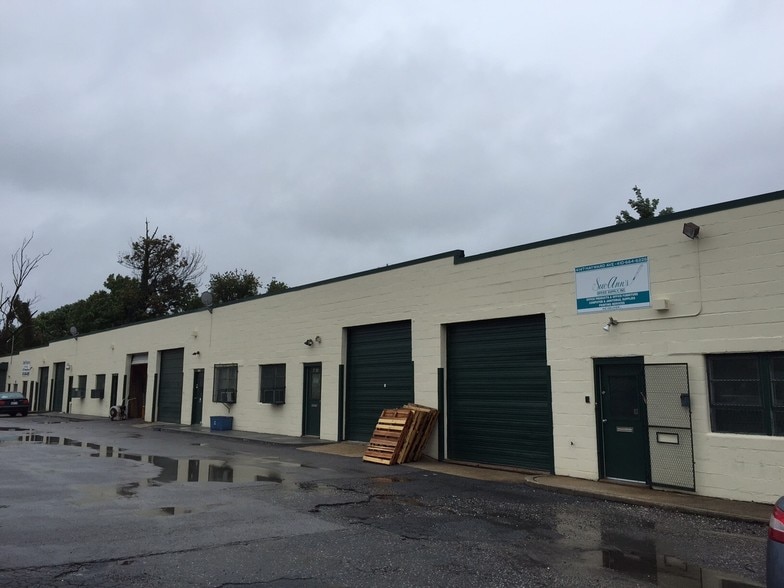 Primary Photo Of 4135-4147 Hayward Ave, Baltimore Warehouse For Lease