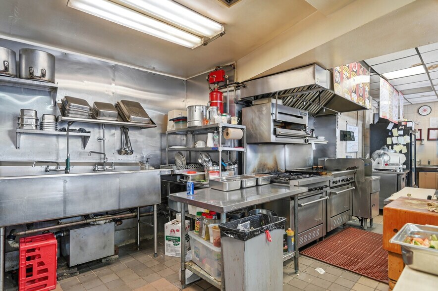 More Photos Of 775 Nepperhan Ave, Yonkers Multifamily For Sale