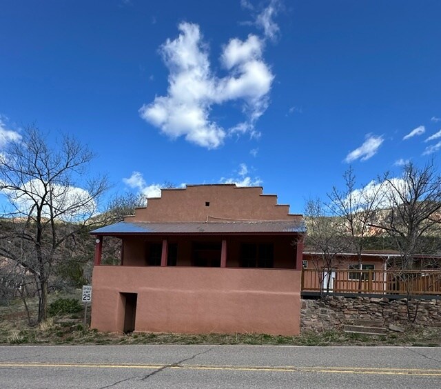 Primary Photo Of 17526 NM-4 Hwy, Jemez Springs Restaurant For Lease
