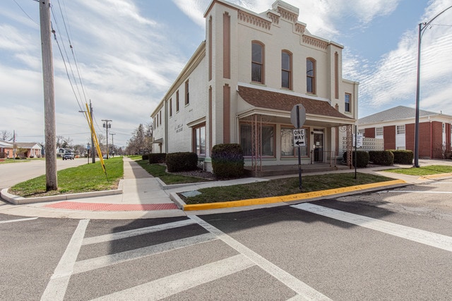 Primary Photo Of 2 Park Ave W, Princeton Medical For Sale