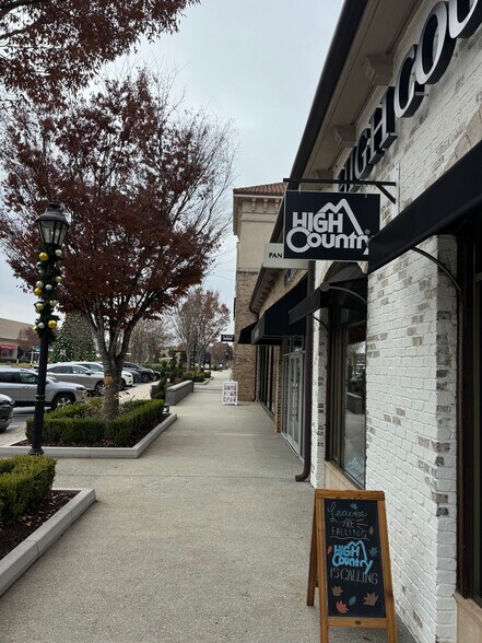 More Photos Of 3930 E Jones Bridge Rd, Peachtree Corners Office For Lease