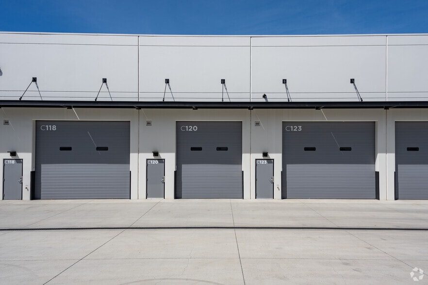 More Photos Of 1055 Soscol Ferry Rd, Napa Warehouse For Sale