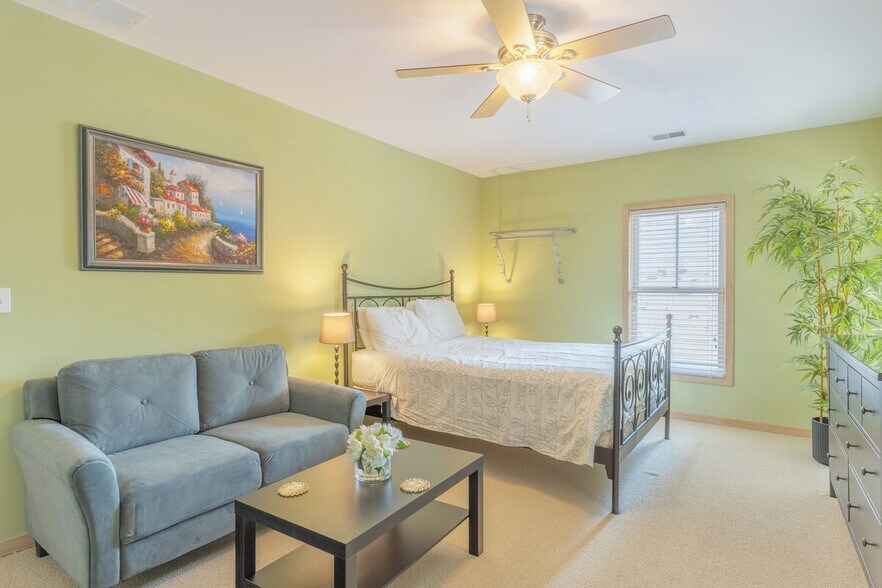 More Photos Of 98 W Center St, Douglas Freestanding For Sale