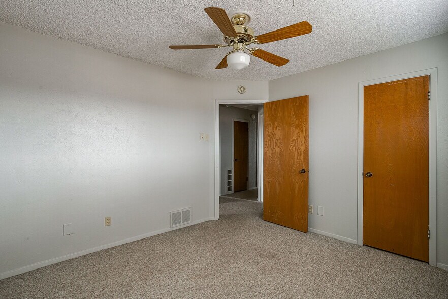 More Photos Of 938 County Road 3341, Paradise Land For Sale