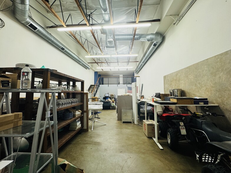 More Photos Of 8057 Raytheon Rd, San Diego Manufacturing For Sale