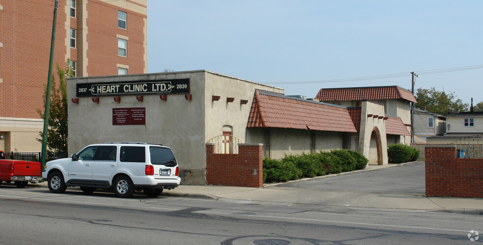 Primary Photo Of 2837-2841 S Halsted St, Chicago Skilled Nursing Facility For Lease