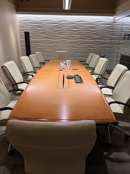 More Photos Of 7230 Lee Deforest Dr, Columbia Office For Sale