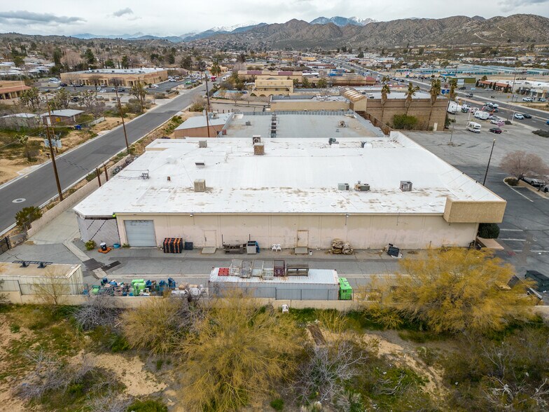 More Photos Of 56445 29 Palms, Yucca Valley Freestanding For Lease