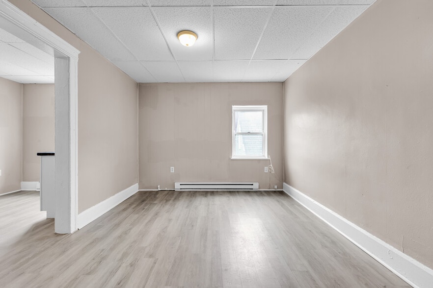 More Photos Of 409 W Broad St, Tamaqua Apartments For Sale