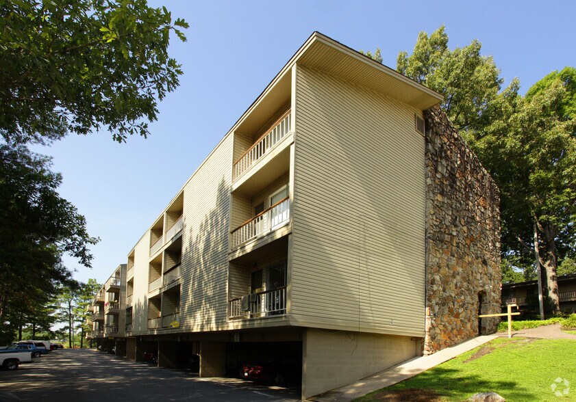 More Photos Of 1701 Skyline Dr, North Little Rock Multifamily For Sale