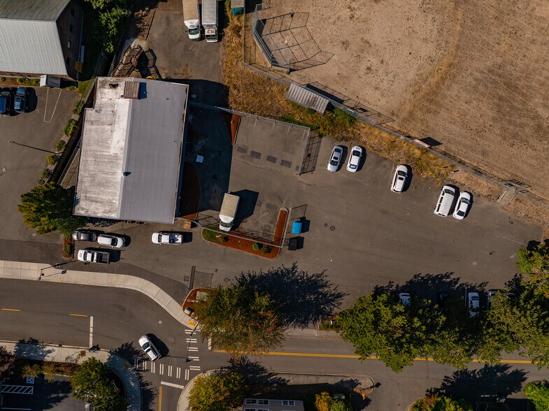 More Photos Of 9191 Washington Ave NW, Silverdale Office For Sale